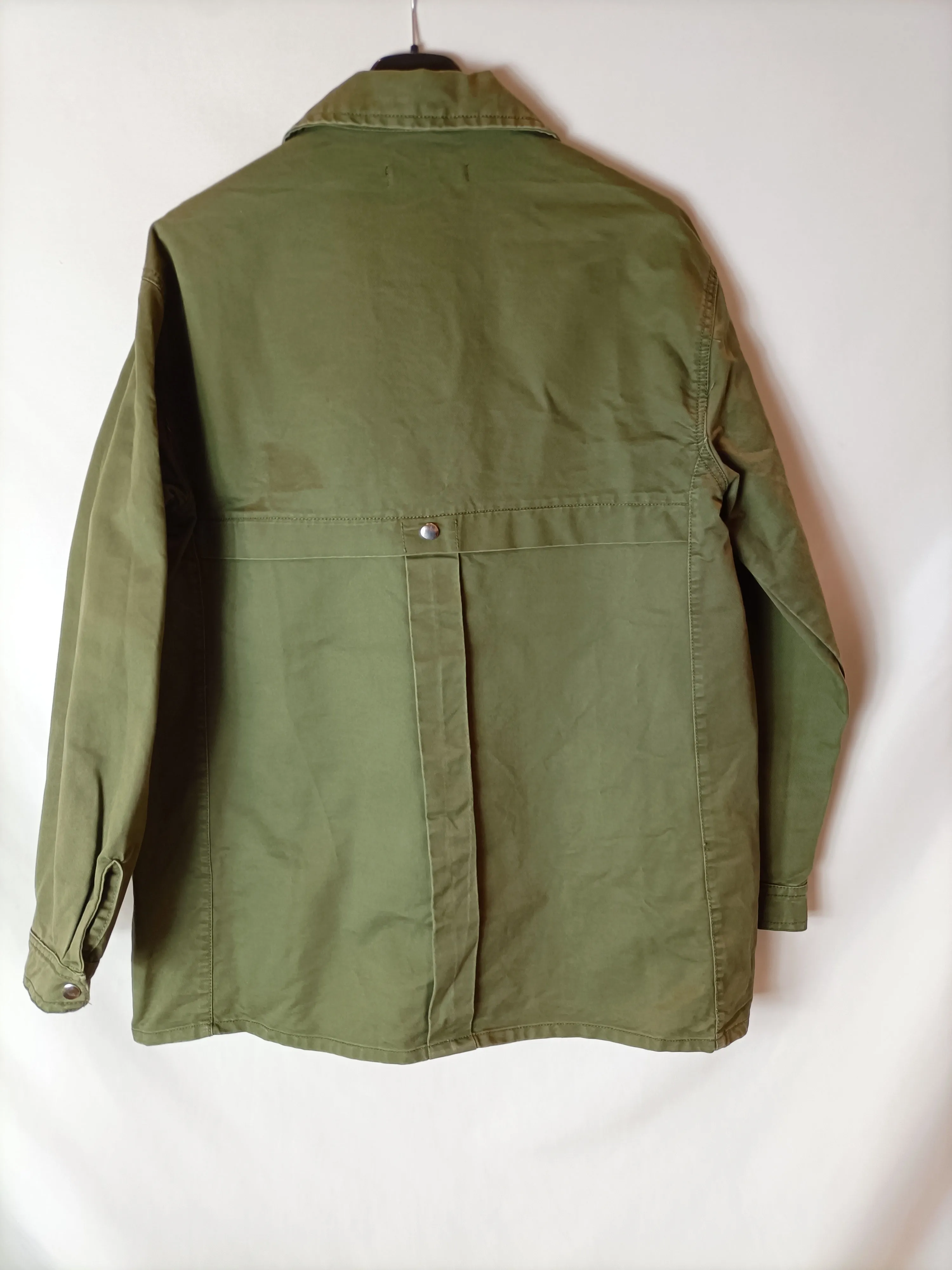 MANGO. Parka fina verde T.l